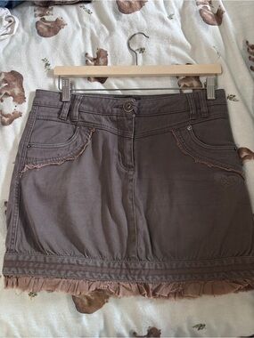Women’s Brown Casual Mini Skirt with Ruffle Trim
